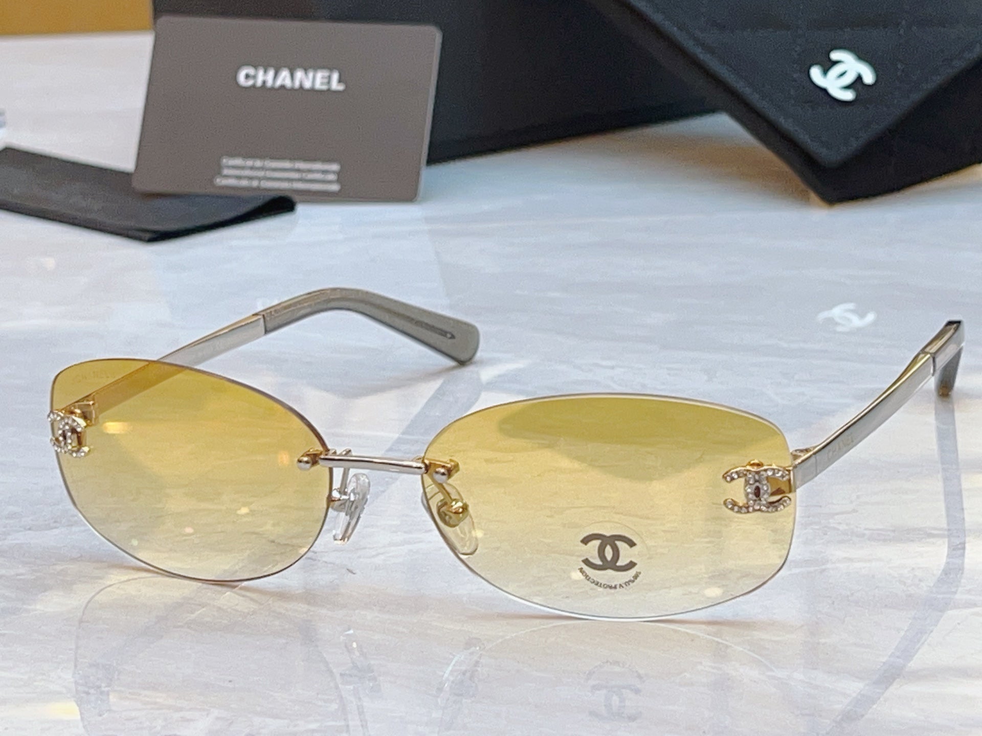 RECTANGLE SUNGLASSES IN METAL 941998