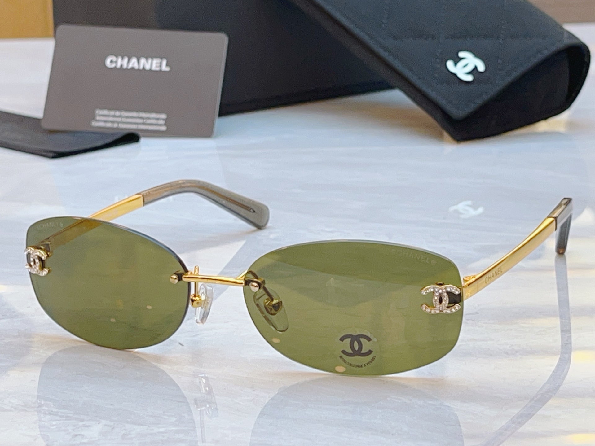 RECTANGLE SUNGLASSES IN METAL 941998