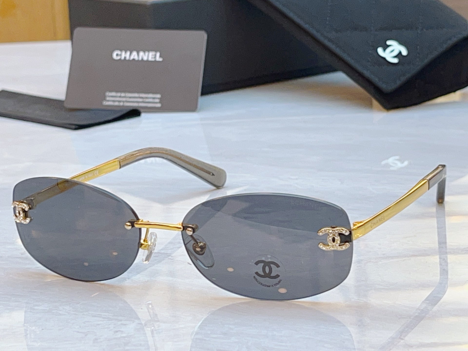 RECTANGLE SUNGLASSES IN METAL 941998