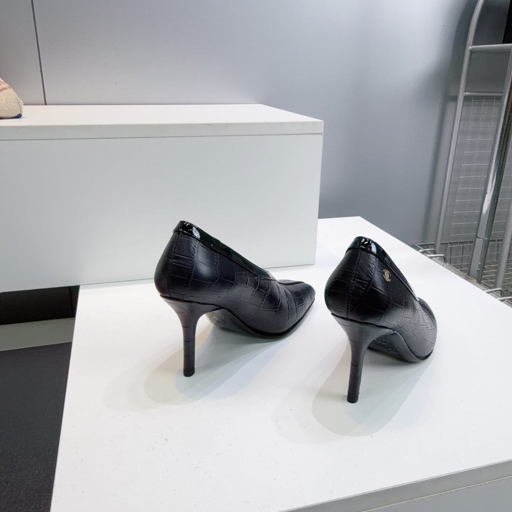 26S HIGH HEELS 100 MM IN BLACK CROCODILE-EMBOSSED CALFSKIN